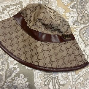 Gucci bucket hat